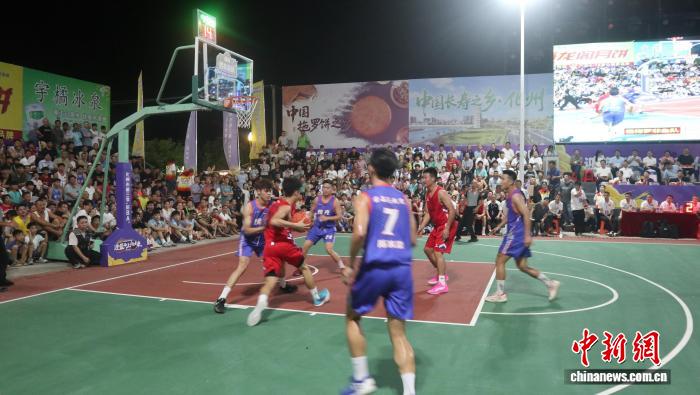 广东化州第三季“村BA”正式开打：以体育+文旅