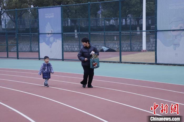 杭州大小莲花奥体中心全民健身场地再次开放 兑