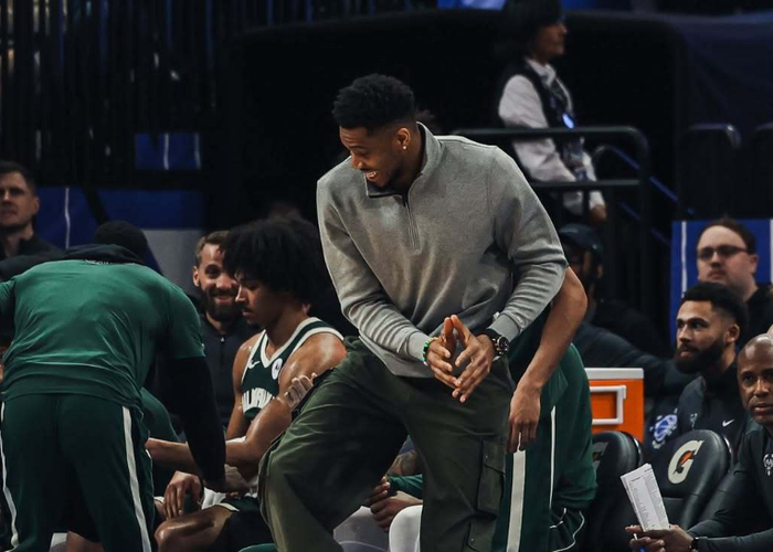 字母哥怒斥雄鹿阻挠复出训练 联盟介入调查矛盾