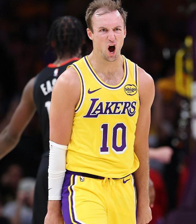 湖人逆转火箭杜兰特复出难挽败局斯玛特爆发成