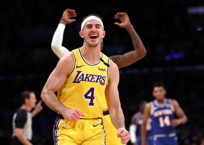 雷霆交易卡鲁索引湖人迎回防守悍将引热议